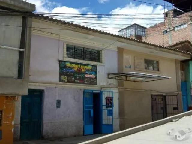 Vendo casa en barrio de Centenario Huaraz. A 5 minutos del centro. Trato directo con propietario