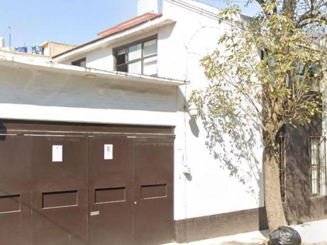 vendo casa en colonia las aguilas cerca de periférico