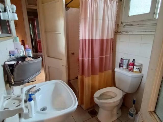 Vendo casa en excelente ubicación de la comuna de Santiago | 7 dormitorios por 15000.00 en Santiago