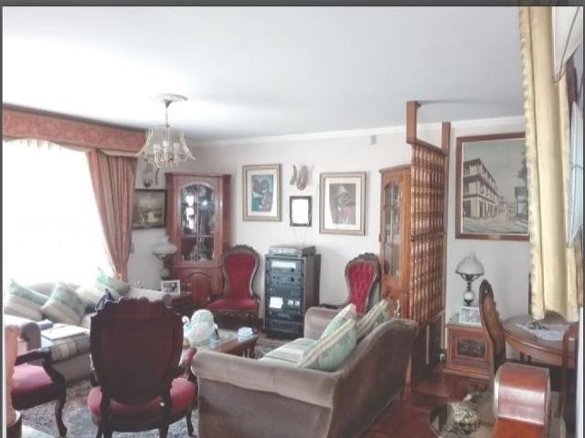 Vendo casa en el centro de viña del mar