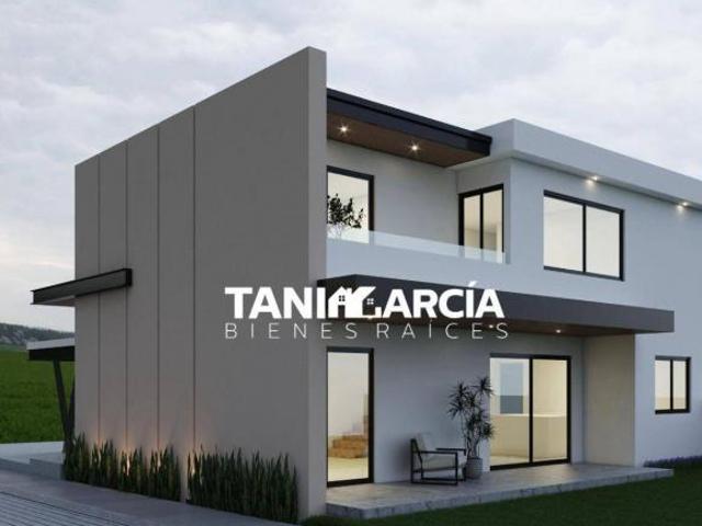 Vendo Casa en Esquina, Moderna en Preventa, Fraccionamiento Privado en Fortín, 4 recámaras