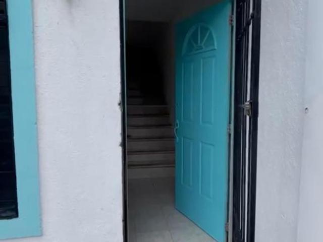 VENDO CASA EN FRACCIONAMIENTO BOSQUE REAL EN PLAYA DEL CARMEN