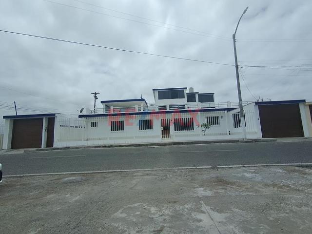 Vendo Casa En La Zona Mas Privilegiada De Ilo Temporales!