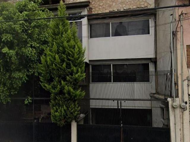 Vendo casa en Paseos de Churubusco