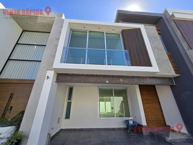 VENDO CASA EN PRIVADA HEMISFERIO COUNTRY