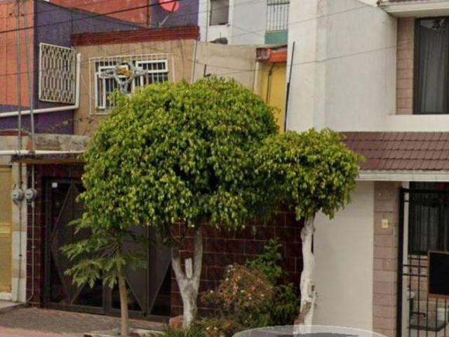 vendo casa en Valle de Aragon cerca de metro rio de los remedios