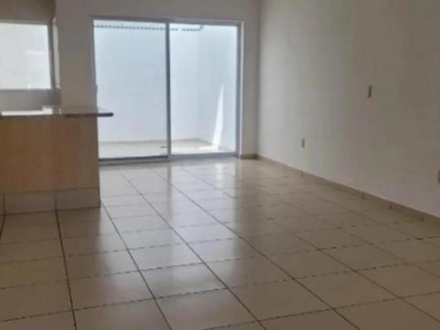 VENDO CASA EN ZAPOPAN JALISCO