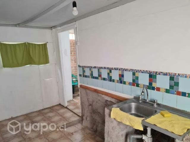 Vendo casa esquina con local comercial | 4 Dormitorios por 1991.00 en Viña del Mar