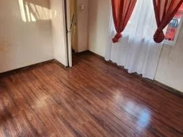 Vendo casa esquina con local comercial 3D y 1B | 3 Dormitorios por 105000. 00 en La Serena