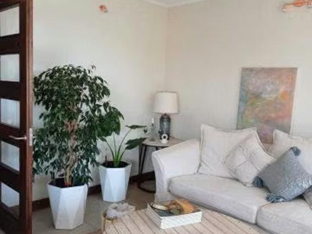 Vendo Casa Estilo Mediterraneo, Taiquen, Colina | 3 dormitorios por 10600.00 en Colina