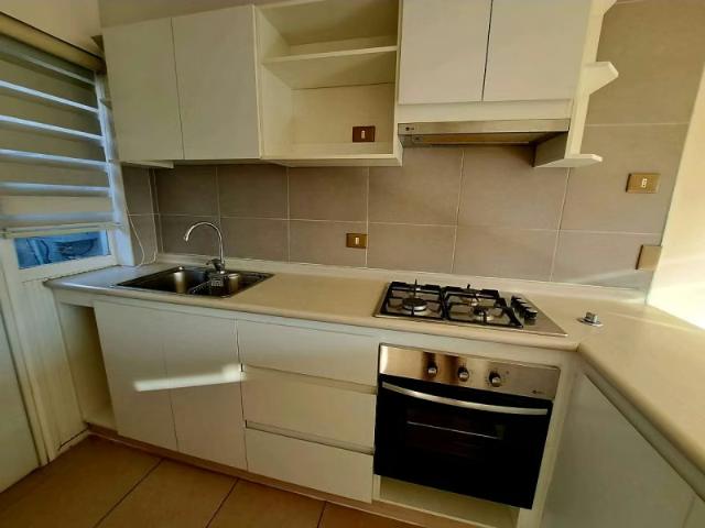 Vendo casa frente a Colegio Concepción | 2 dormitorios por 120000. 00 en Los Ángeles