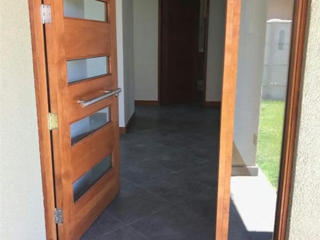 Vendo casa Hacienda las Rastras, 3D, con piscina, Talca. 3 dormitorios por 5980.00 en Talca