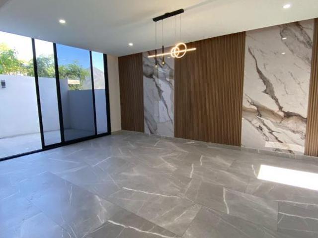 Vendo casa premuim!