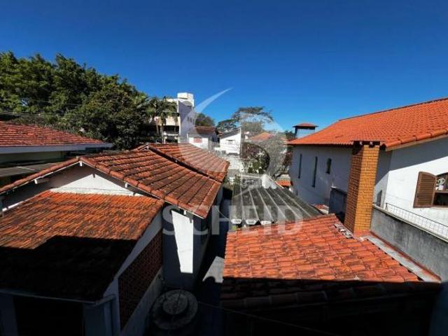 Vendo Casa sendo 350m2 de terreno localizado na City Campo Grande