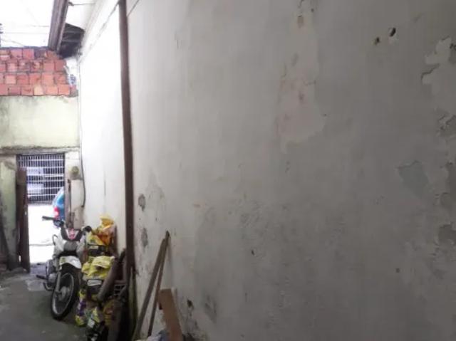 Vendo casa térrea com salão comercial na Vila Maria
