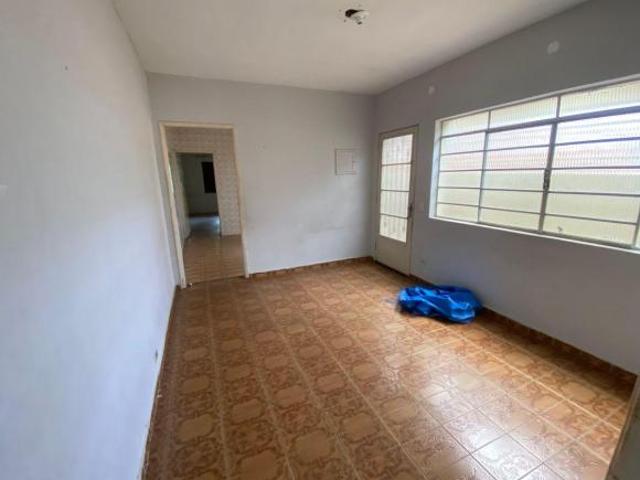 Vendo casa térrea bo Jardim Sarah. 3 Dormts 2 suítes