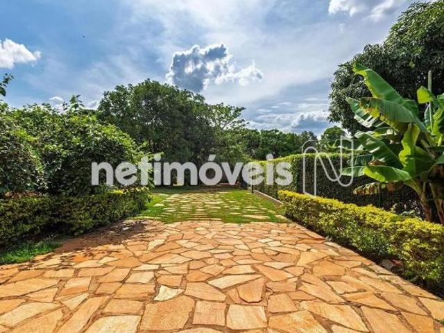 VENDO CASA TÉRREA EM CONDOMÍNIO FECHADO