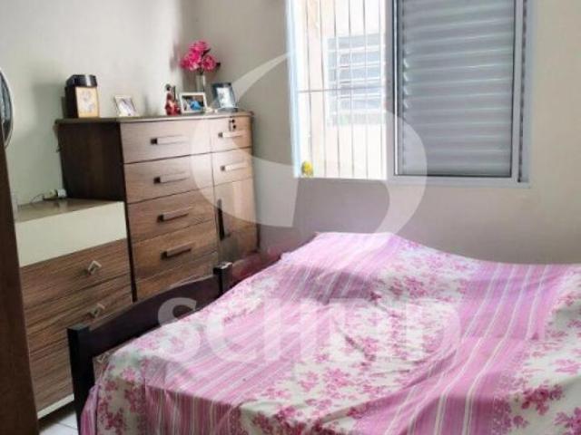 Vendo casa térrea no Campo Grande, 102m², 2 dorms 1 vg, a 200 metros da Av. Sa