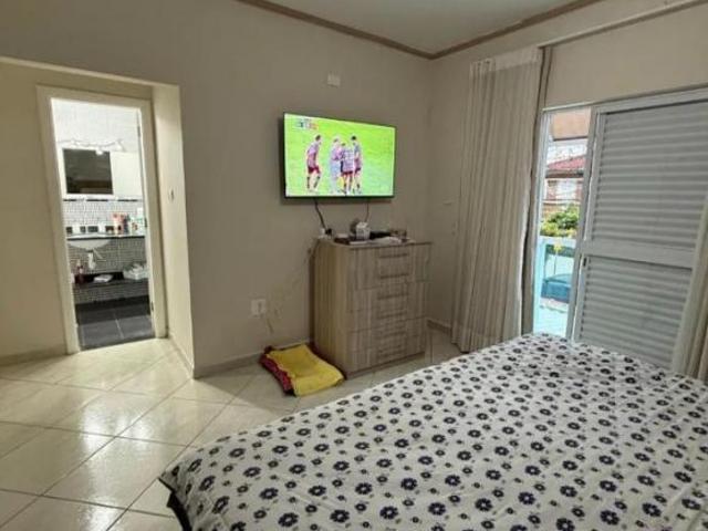 Vendo casa triplex alto padrão porteira fechada 5 dormitórios e 3 vagas cobertas