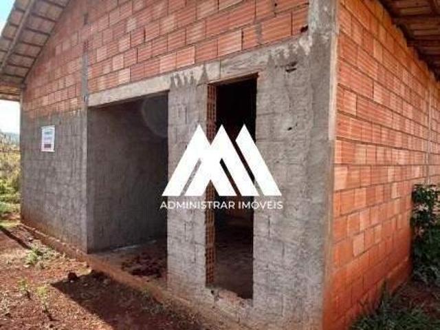 Vendo casa 2 quartos em Itatiaiuçu com excelente localização!