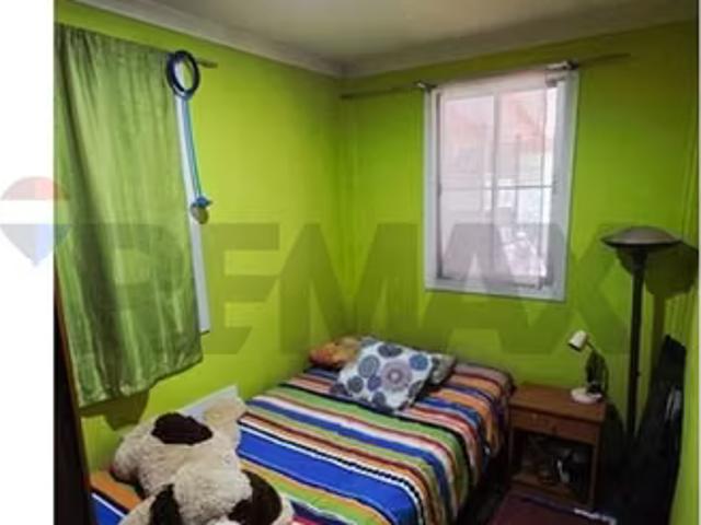 Vendo casa 5 dormitorios 2 baños y depto. Indep. 5 dormitorios por 3444.00 en Isla de Maipo