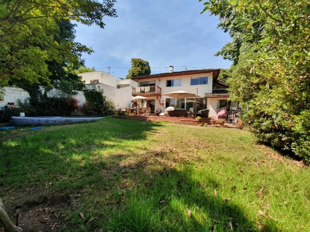 VENDO CASA 5d 623m2 en General Blanche SE, Santiago
