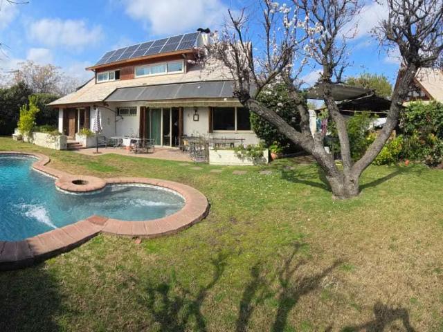 VENDO Casa 708m2 en LAs Hualtatas, Vitacura 1709 | dormitorios por 29990.00 en Vitacura