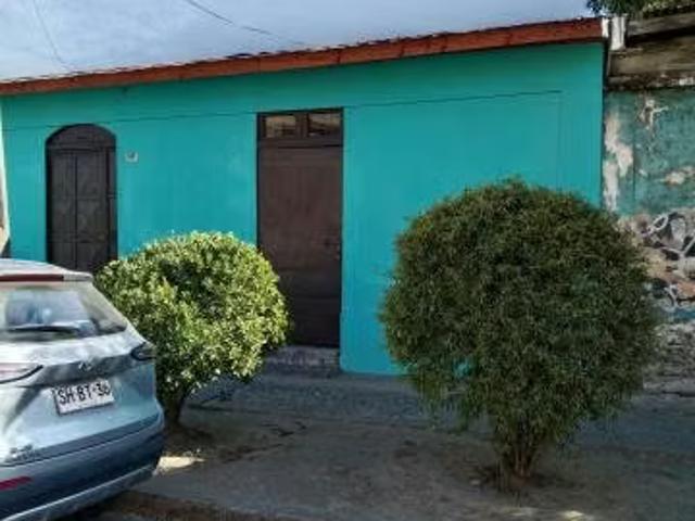 Vendo casa 8 sur 10 y 11 oriente #1767 mt2 | 4 Dormitorios por 180000. 00 en Talca
