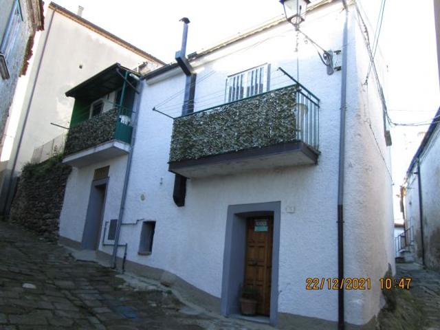 VENDO CASA
