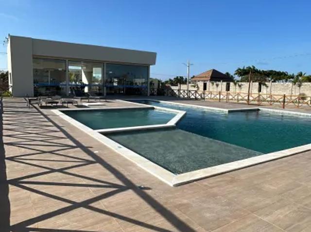 Vendo casa de médio padrão em execução no sunset beach residence/ barra dos coqueiros