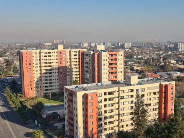 Vendo depto con linda vista Av. Colombia La Florida