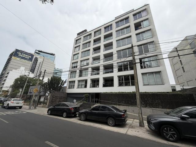 VENDO DEPARTAMENTO, 2 DORMITORIOS, 2 ESTACIONAMIENTOS, MIRAFLORES!