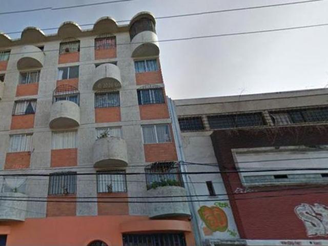 Vendo departamento en colonia Doctores, a tres calles de metro Niños Héroes