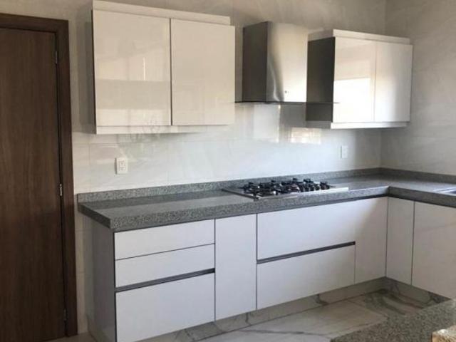 Vendo Departamento en Pedregal Tlalpan 220mts