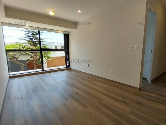Vendo Departamento Flat en Estreno en Jirón Marginal La Selva, Piso 2, Urb. Tambo Monterrico, Surco