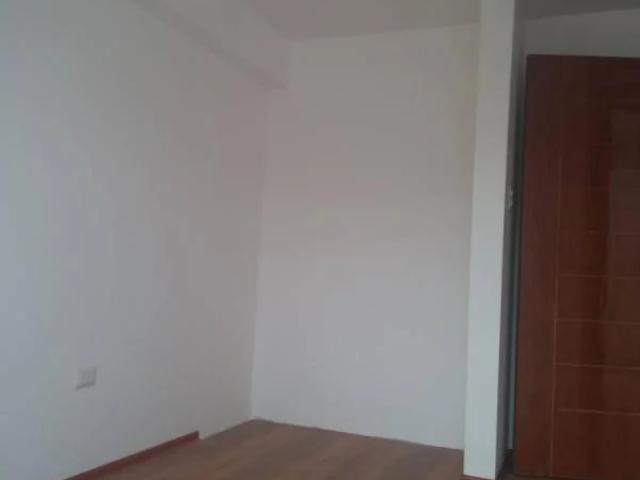 Vendo departamento frente a parque