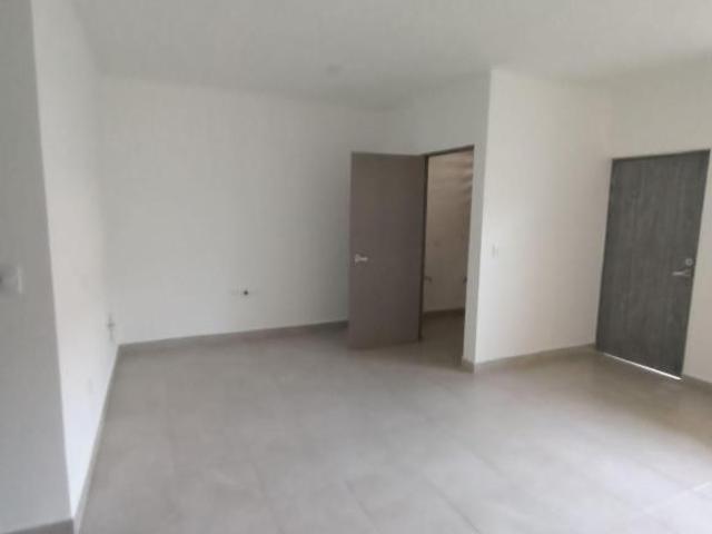 Vendo departamento nuevo equipado y amueblado en Santa Catarina N.L. cerca de Valle Poniente y SPGG