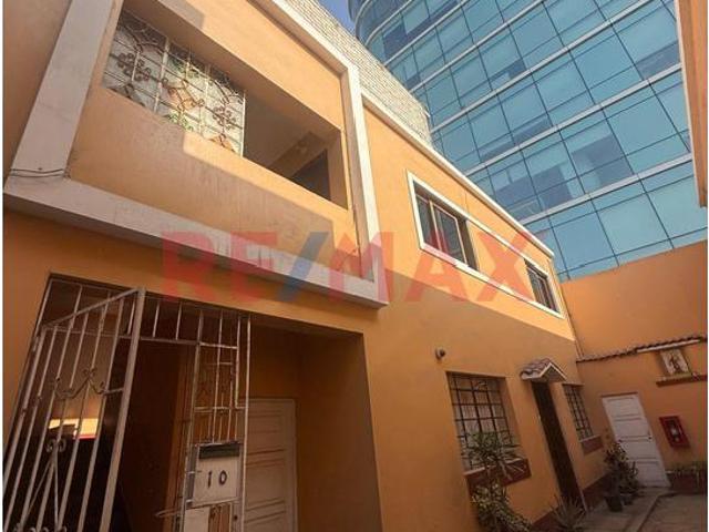 Vendo Departamento Tipo Chalet De 209 M² En Magdalena Del Mar