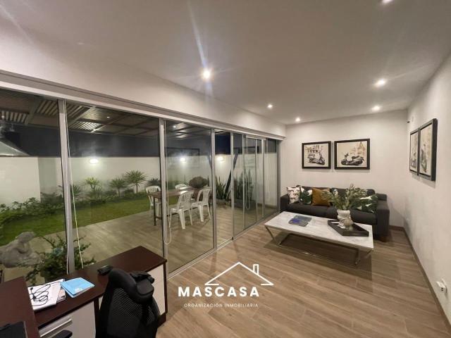 VENDO DUPLEX EN CHACARILLA SAN BORJA CON 3 COCHERAS Y UN DEPOSITO NO PAGA ALCABALA