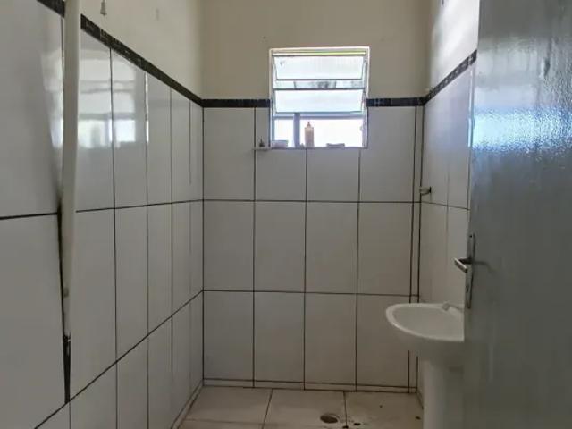 Vendo edícula com terreno de 300 metros quadrados na melhor localização do Santa Inês 1