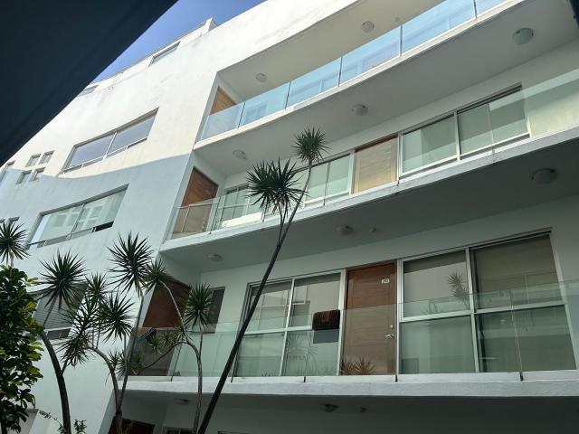 VENDO EN JARDINES DEL PEDREGAL SOLEADO P H CERRADA TERREMOTO