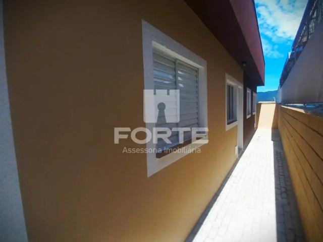VENDO excelente casas novas na Vila São Paulo em Mogi das Cruzes, com 02 dormitórios sendo 01 suíte