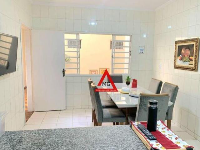 VENDO EXCELENTE SOBRADO COM 4 QUARTOS, SENDO UMA SUÍTE NO BAIRRO VARGINHA EM ITAJUBÁ MG