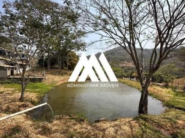 Vendo fazenda em Carmopólis de 54 hectares com 06 quartos e 14 lagoas excelente localização