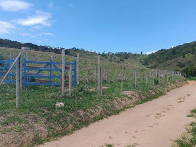 VENDO FAZENDA PARA PECUARIA REGIAO DE CRUCILANDIA Mg 4305
