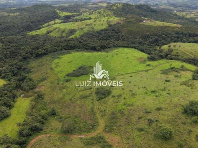 VENDO FAZENDA 220HECTARES REGIAO SAO GOTARDO MG IDEAL CAFÉ, ABACATE