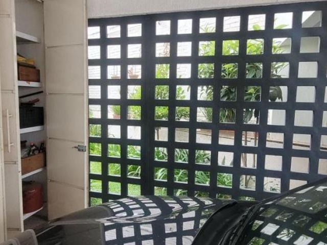VENDO GRAN CASA EN LA MARINA AL NORTE DE LA CIUDAD DE LEÓN, GTO