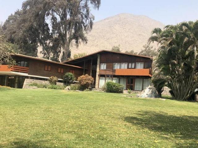 Vendo Hermosa Casa en Calle Los Tacones N 4, Chaclacayo