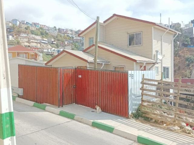 ¡Vendo hermosa Casa en Cerro Merced, Valparaíso!