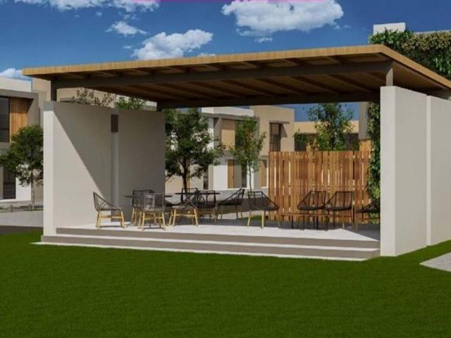 VENDO HERMOSA CASA EN LA SALIDA A CORTAZAR